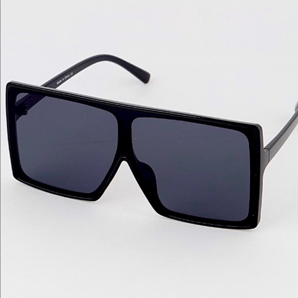 ๐ก๐๐ง๐๐ ๐๐ง๐๐ข๐ ๐จ๐ช๐ฃ๐๐ก๐๐จ๐จ๐๐จ - Picture 1 of 1